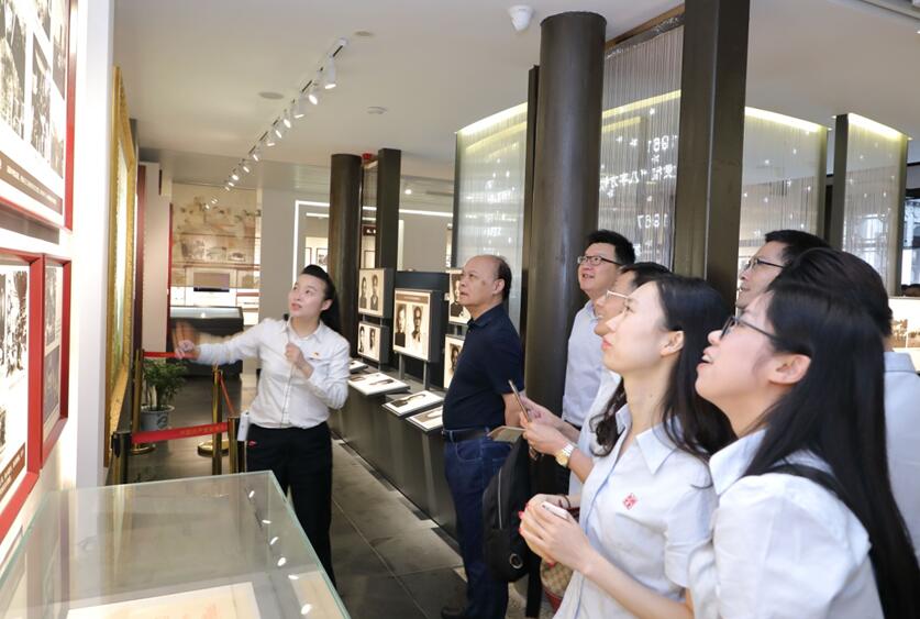 1529886507312300U9fZ.jpg 6.jpg